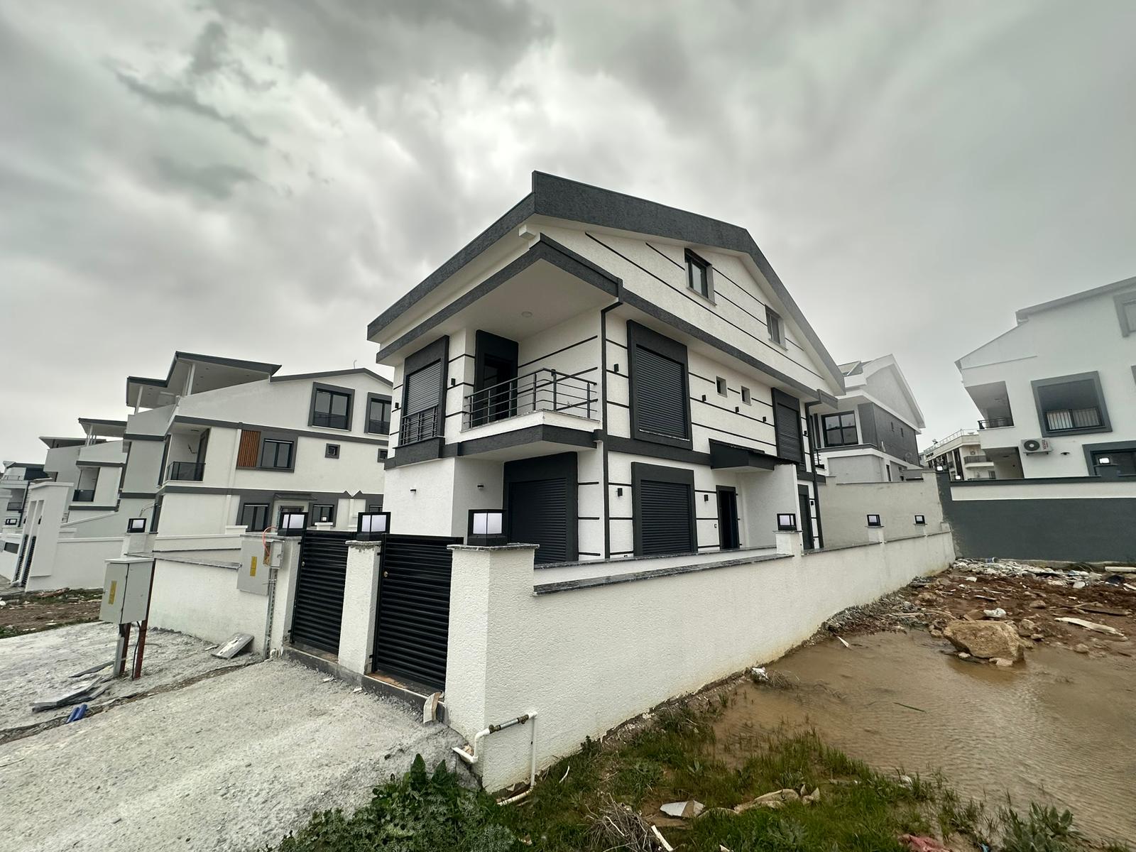 LUXUS NEUBAU VILLA 3+1 DIDIM