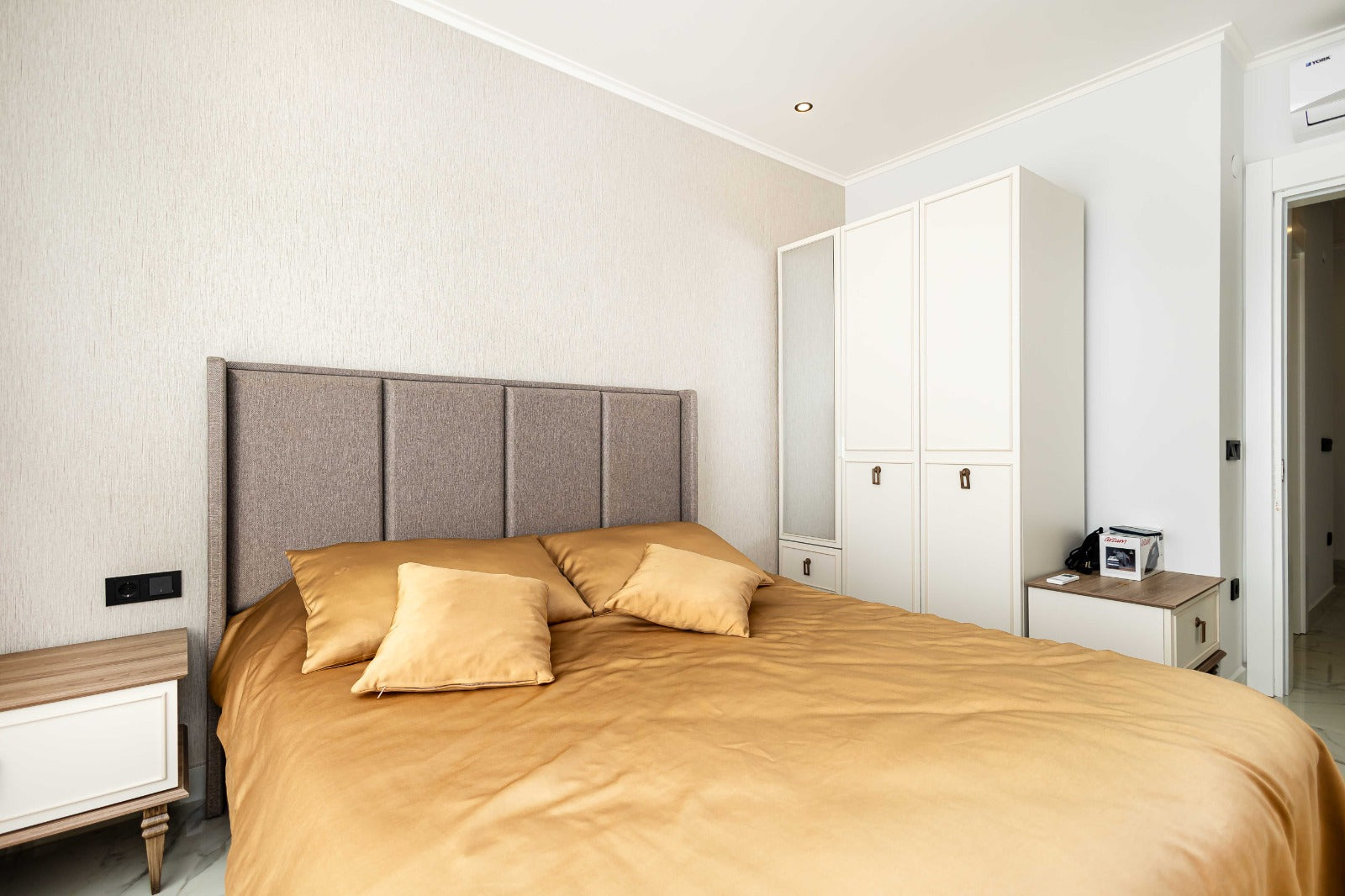 LUXUS NEUBAUWOHNUNG 1+1 ANTALYA ALANYA OBA