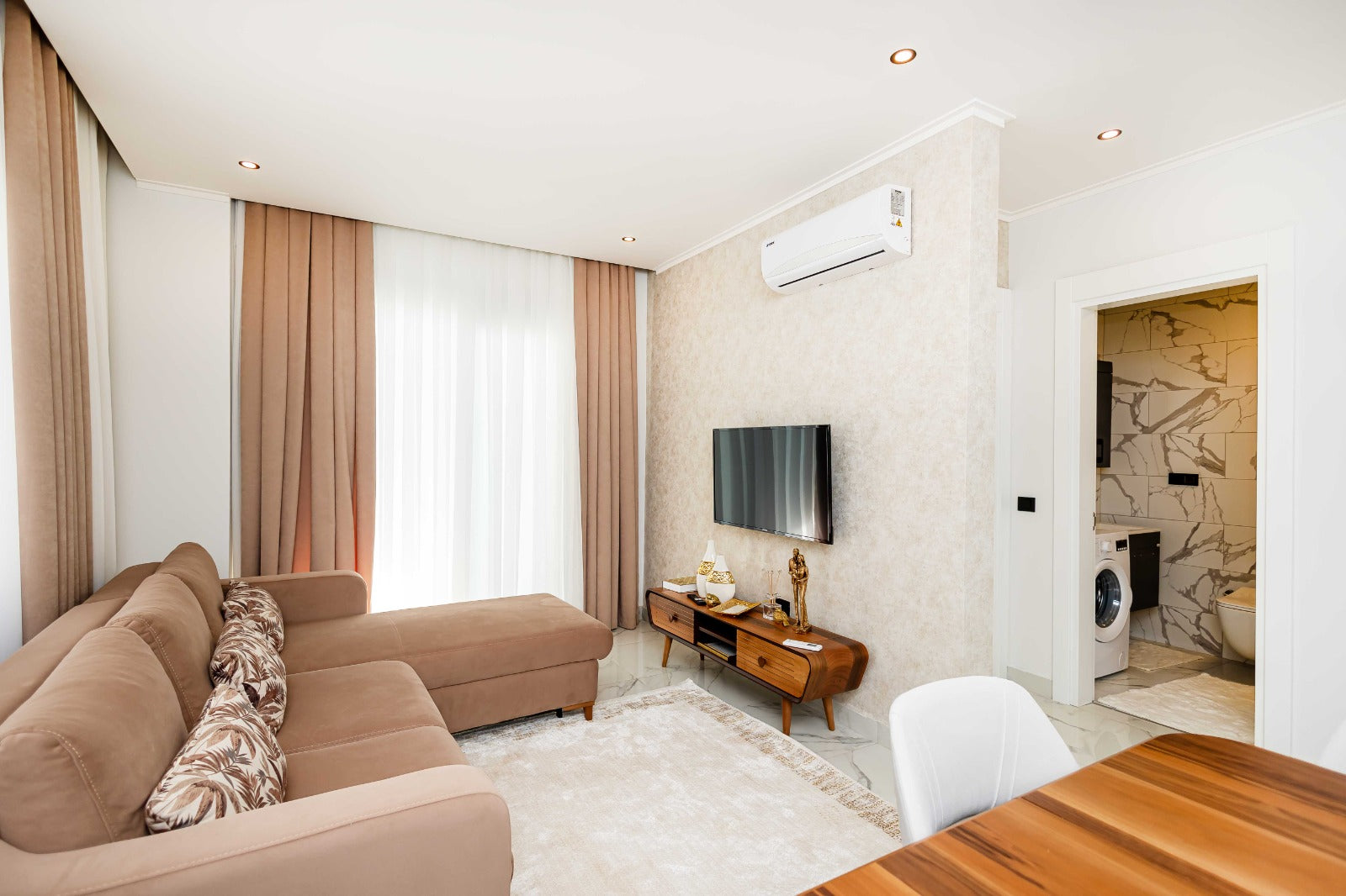 LUXUS NEUBAUWOHNUNG 1+1 ANTALYA ALANYA OBA