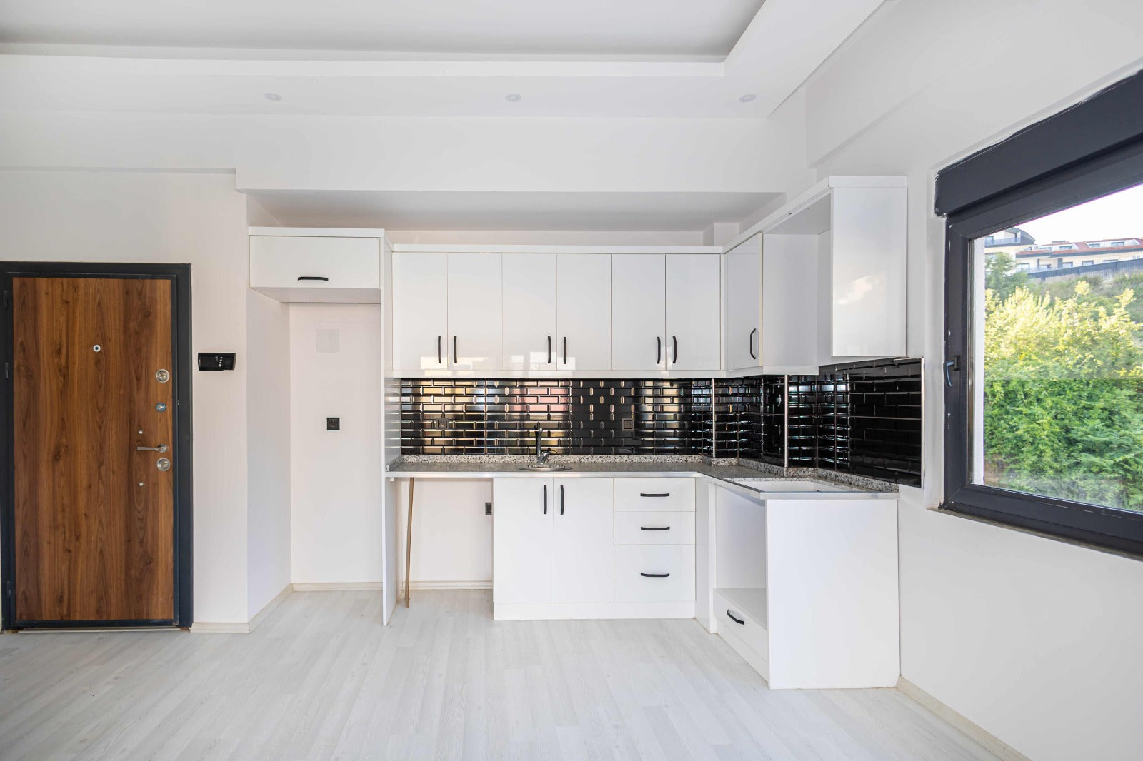 LUXUS NEUBAUWOHNUNG 1+1 ANTALYA ALANYA AVSALLAR