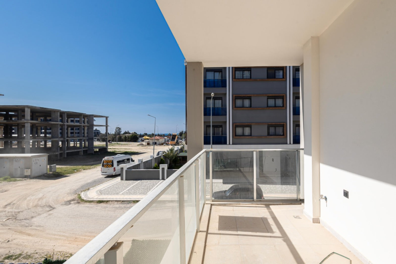 LUXUS NEUBAUWOHNUNG 1+1 ANTALYA ALANYA KARGICAK