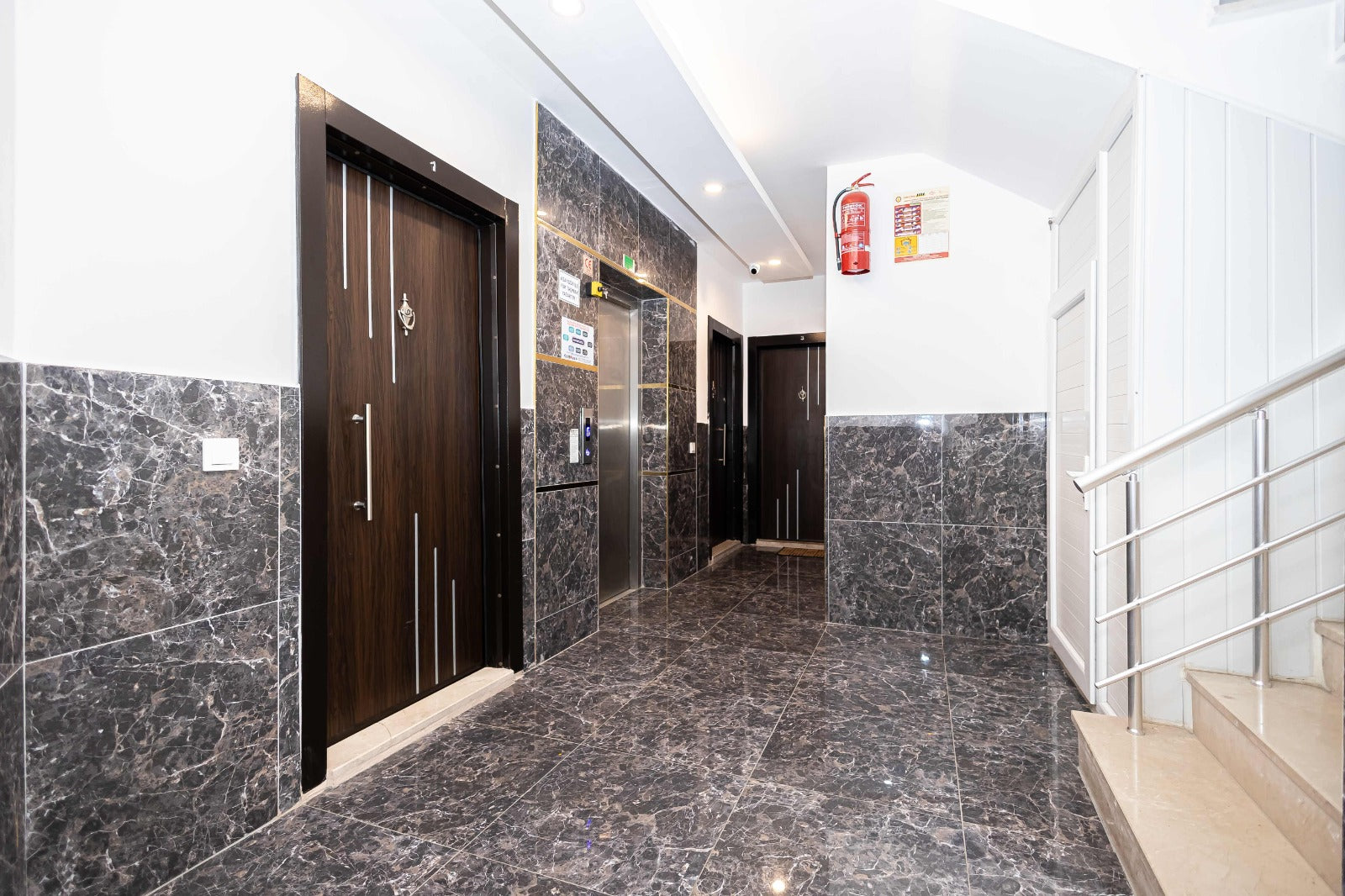 LUXUS 2+1 WOHNUNG ANTALYA ALANYA ZENTRUM