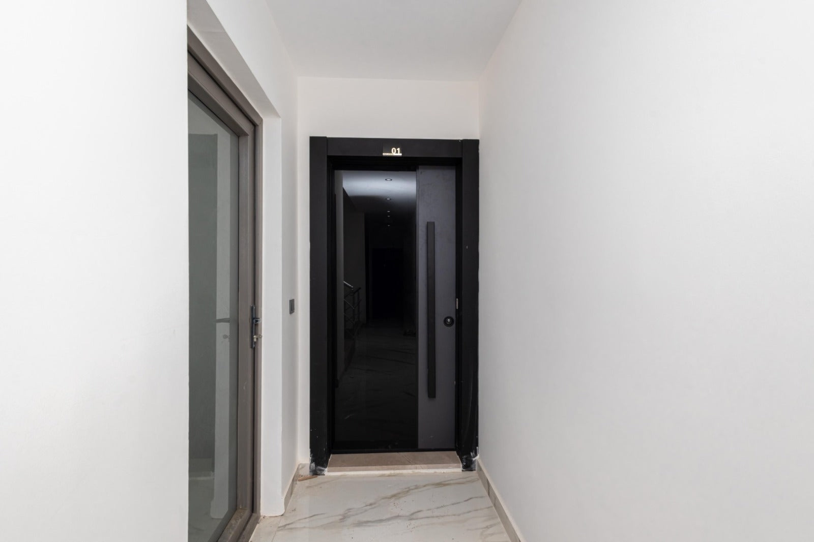 LUXUS NEUBAUWOHNUNG 1+1 ANTALYA ALANYA KARGICAK