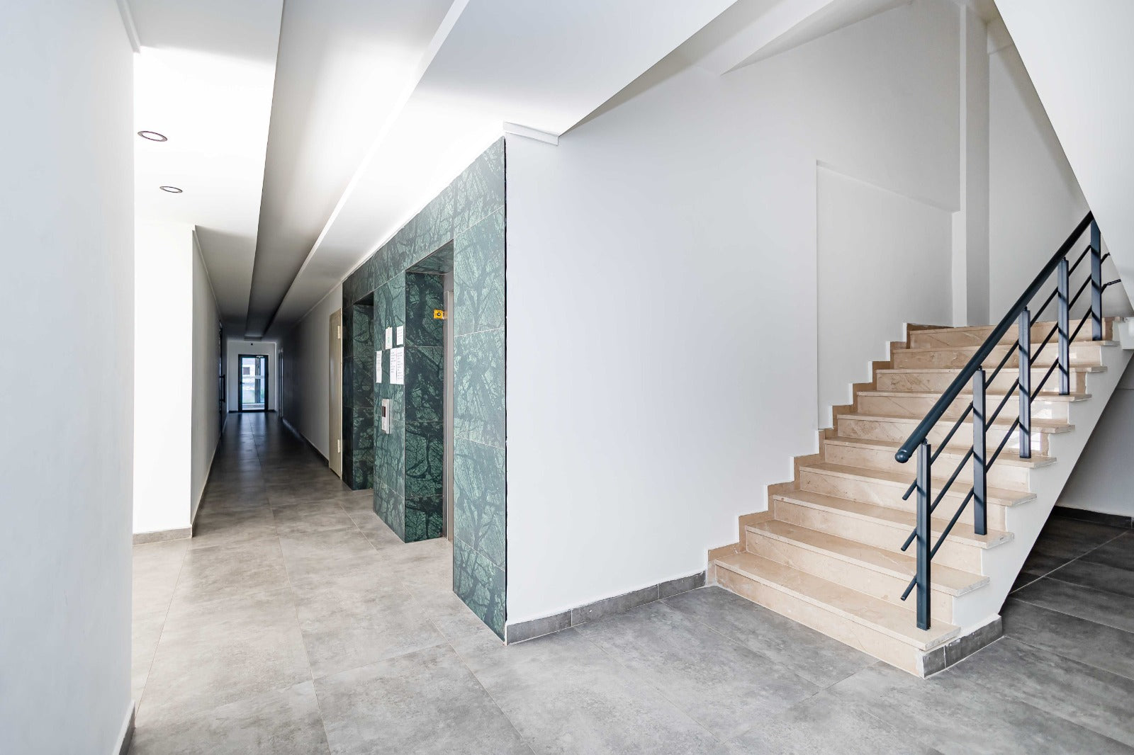 LUXUS 1+1 NEUBAUWOHNUNG WOHNKOMPLEX ANTALYA ALANYA AVSALLAR