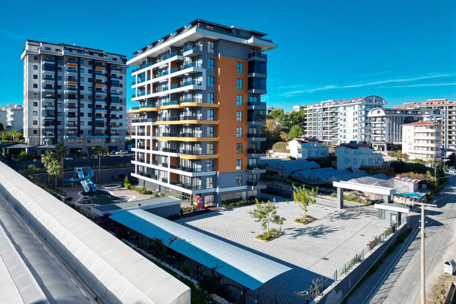 LUXUS 1+1 NEUBAUWOHNUNG WOHNKOMPLEX ANTALYA ALANYA AVSALLAR