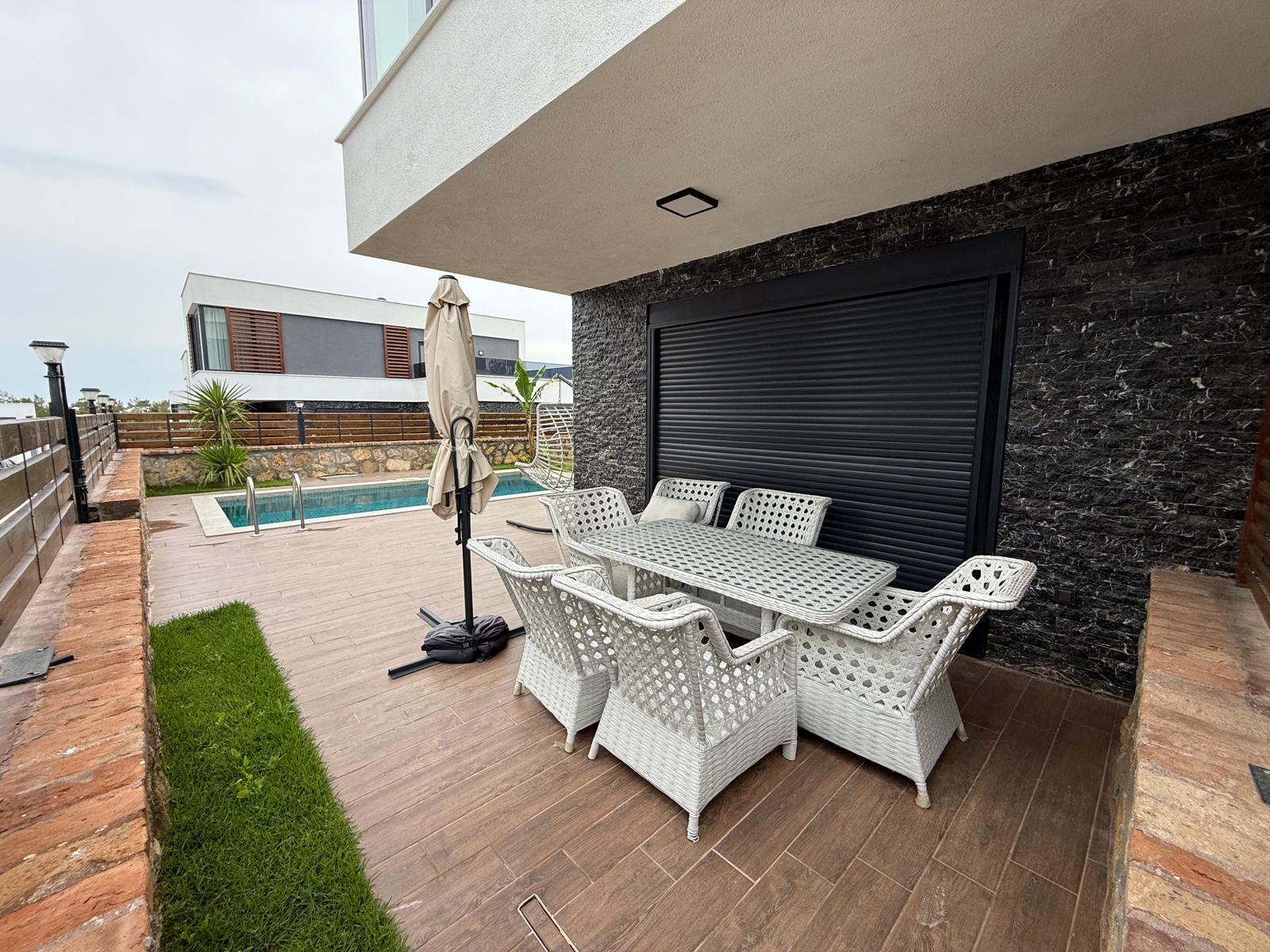 LUXUS NEUBAU VILLA 3+1 VOLLMÖBLIERT ANTALYA ALANYA