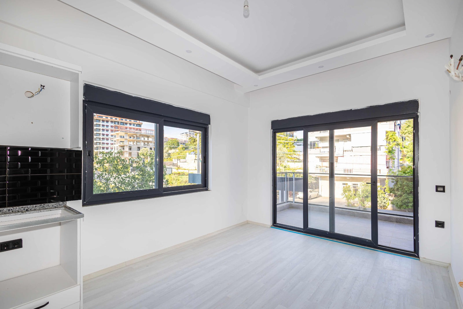 LUXUS NEUBAUWOHNUNG 1+1 ANTALYA ALANYA AVSALLAR