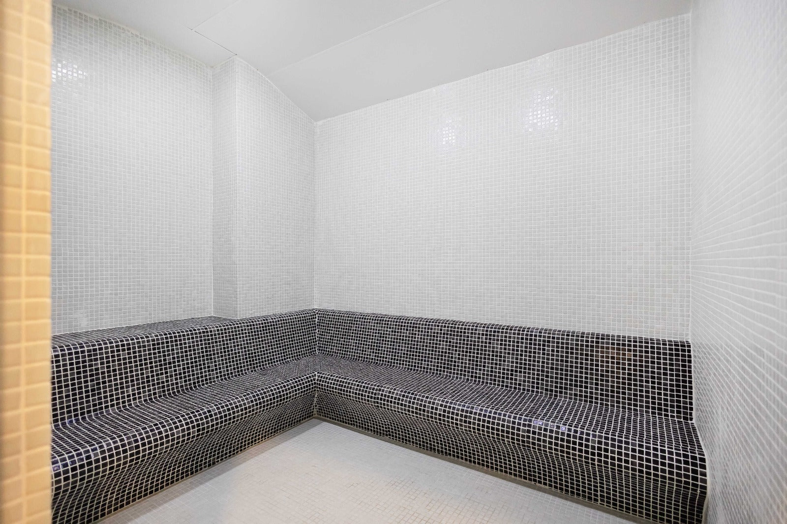 LUXUS 1+1 NEUBAUWOHNUNG WOHNKOMPLEX ANTALYA ALANYA AVSALLAR