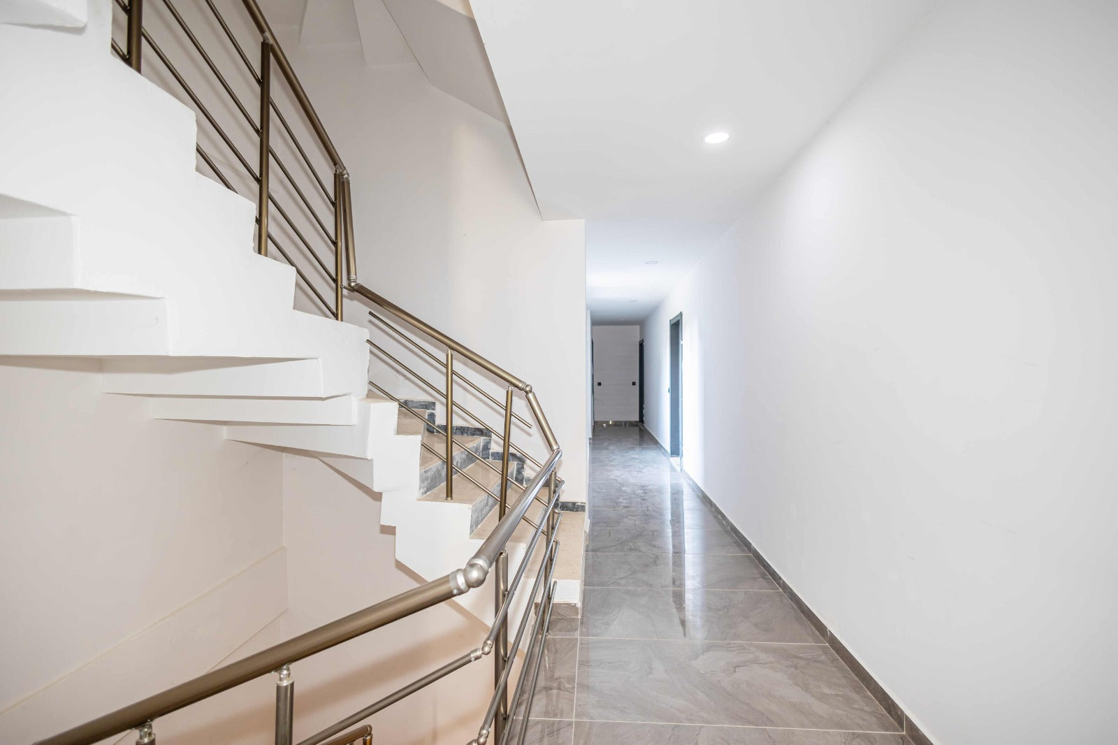 LUXUS NEUBAUWOHNUNG 1+1 ANTALYA ALANYA AVSALLAR