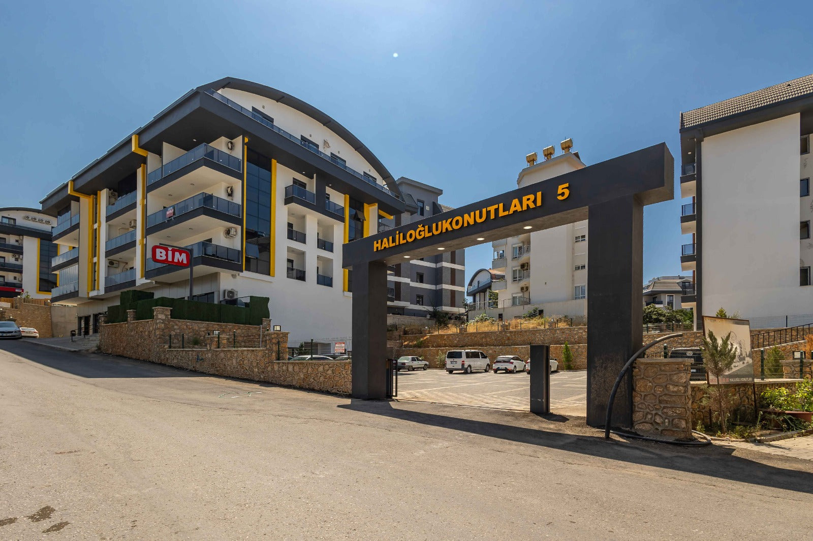 LUXUS NEUBAUWOHNUNG 1+1 ANTALYA ALANYA OBA