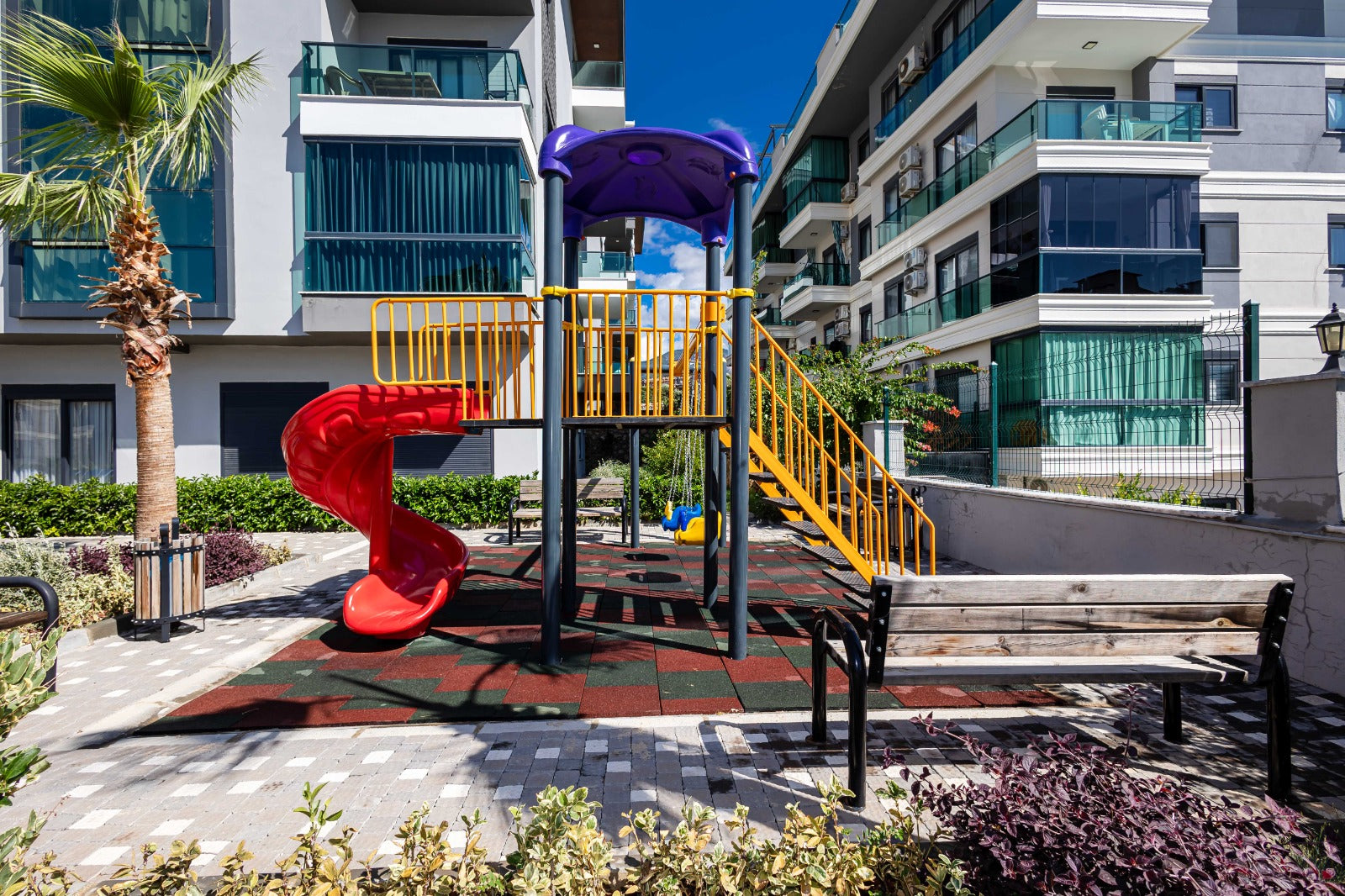 LUXUS NEUBAUWOHNUNG 1+1 ANTALYA ALANYA OBA